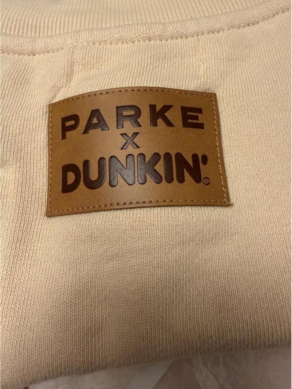 PARKE x Dunkin Varsity Mockneck Sweatshirt Latte Size Large NWT - Picture 5 of 6